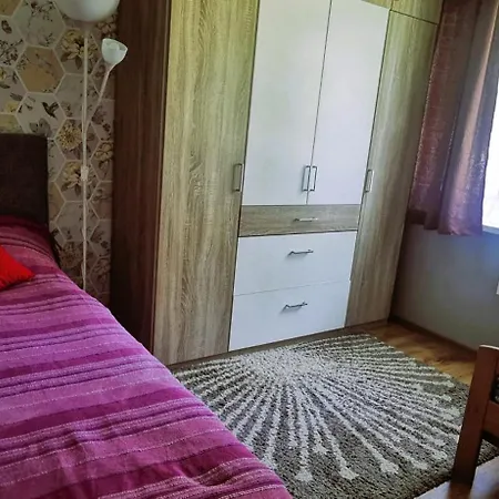 Апартаменты Kodune Puhkus 2-toalises Korteris Libatse