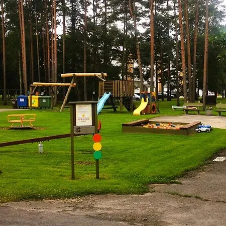 Kodune Puhkus 2-toalises Korteris Libatse